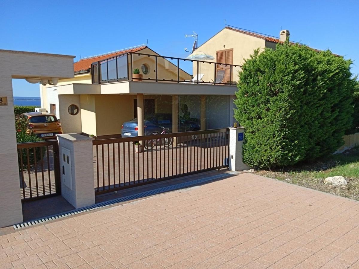 Anastazia Apartment Kozino Luaran gambar